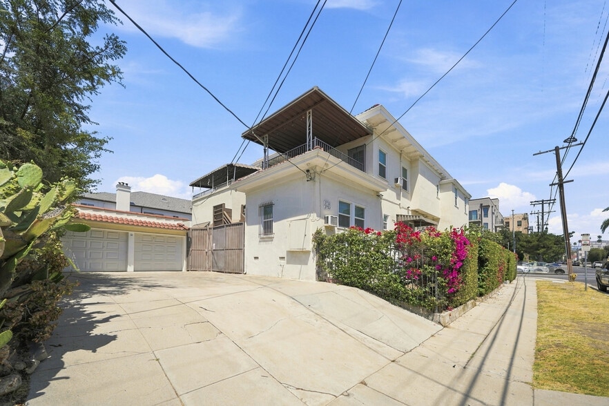 More Photos Of 939 S Wilton Pl, Los Angeles Apartments For Sale