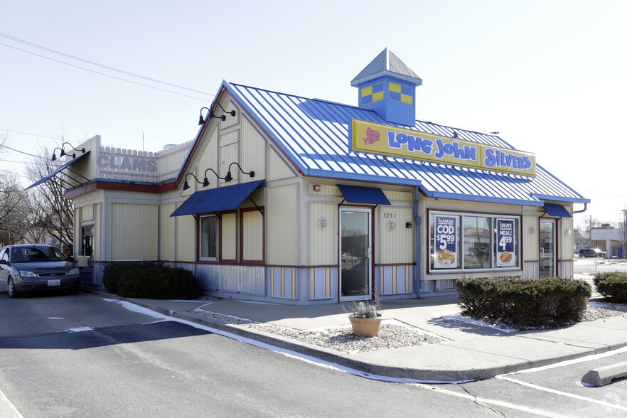 More Photos Of 3231 Chicago Rd, South Chicago Heights Fast Food For Sale