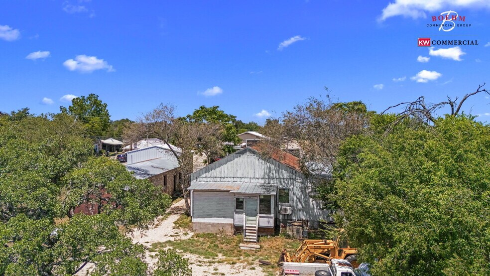 More Photos Of 23699-23737 W US Highway 290, Harper Storefront For Sale