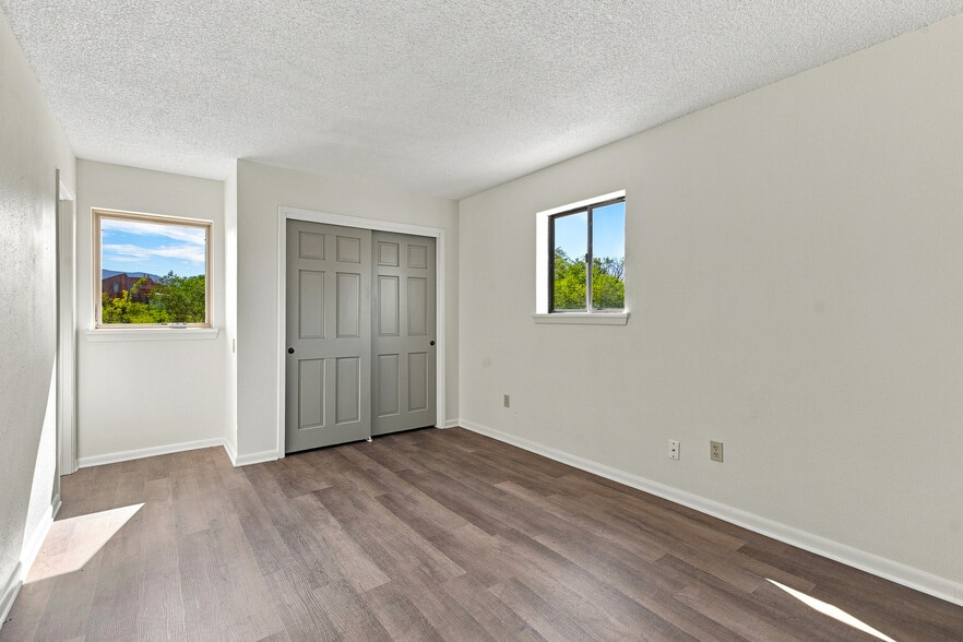 More Photos Of 1525 Pacheco St, Santa Fe Self Storage For Sale