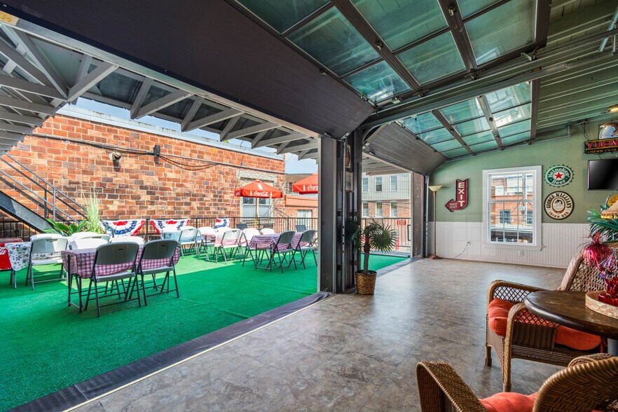 More Photos Of 20 Center St, Batavia Restaurant For Sale