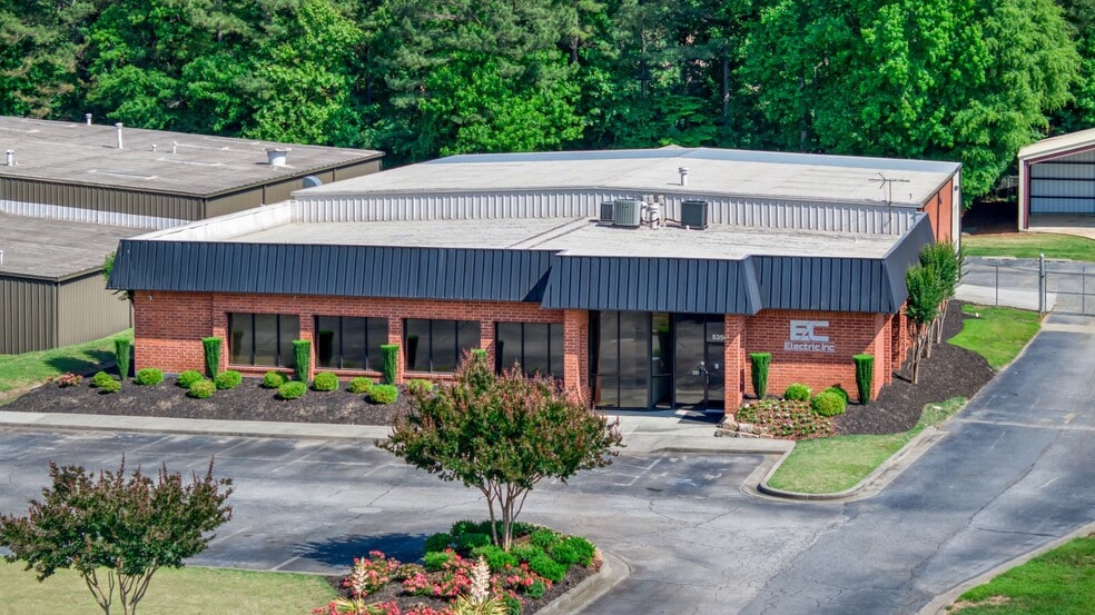More Photos Of 5350 Webb Pky, Lilburn Flex For Sale
