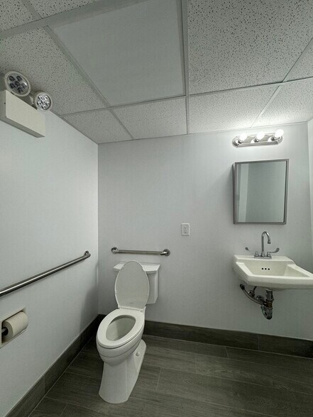 More Photos Of 35-30 81st St, Jackson Heights Apartments For Lease