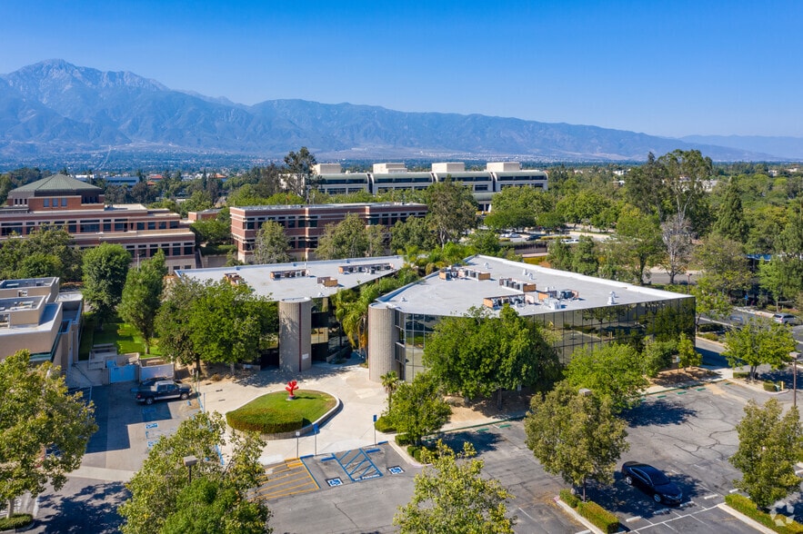 More Photos Of 10565 Civic Center Dr, Rancho Cucamonga Medical For Lease