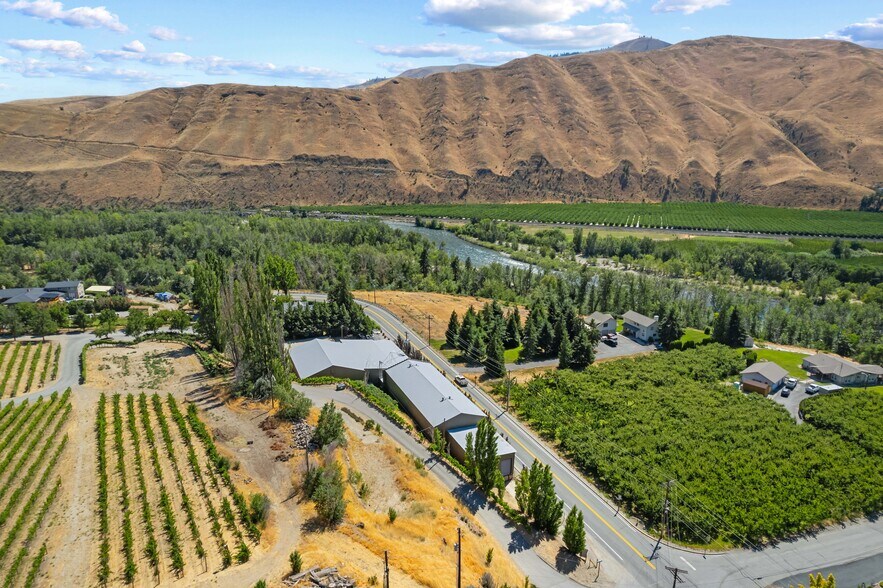 More Photos Of 1260 Lower Sunnyslope Rd, Wenatchee Manufacturing For Lease