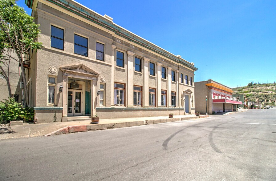 More Photos Of 155 S Miami Ave, Miami Storefront Retail Residential For Sale