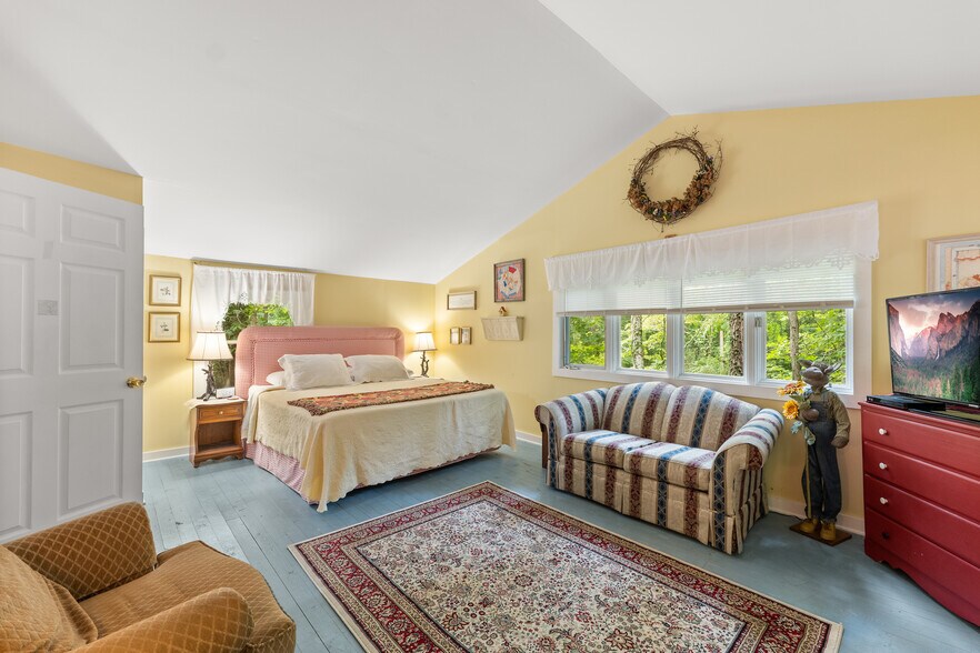 More Photos Of 15702 Highway 197 N, Clarkesville Hospitality For Sale