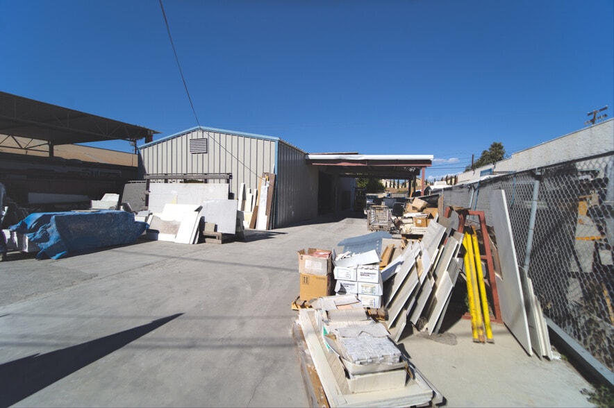 More Photos Of 3848 W 139th St, Hawthorne Manufacturing For Sale