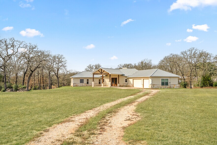 More Photos Of 145 State Loop 92, La Grange Specialty For Sale