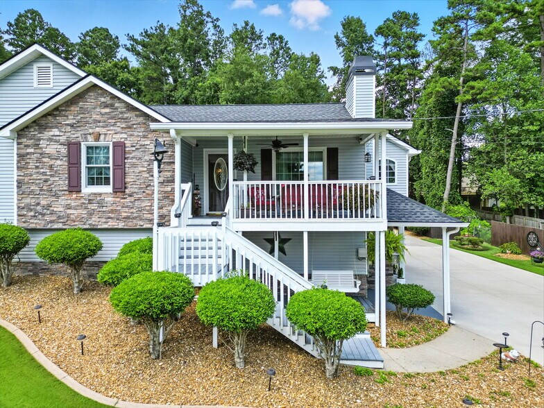 More Photos Of 84 Ledbetter Rd, Villa Rica Light Distribution For Sale