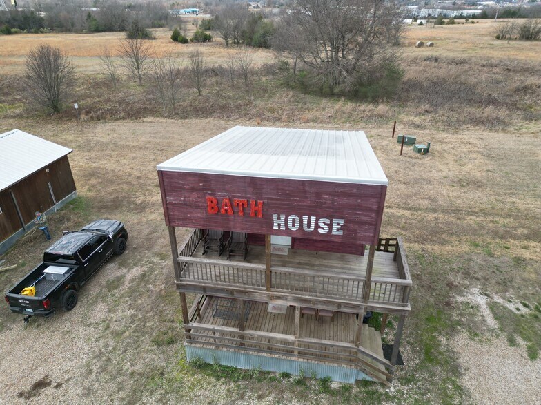 More Photos Of 2655 E 2078 Rd, Hugo Specialty For Sale