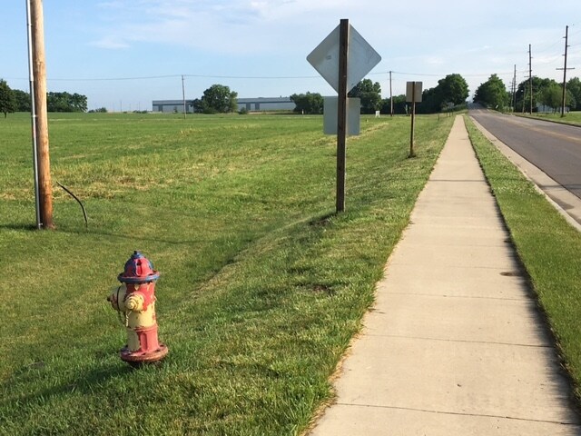 More Photos Of 801 E Etna Rd, Ottawa Land For Sale