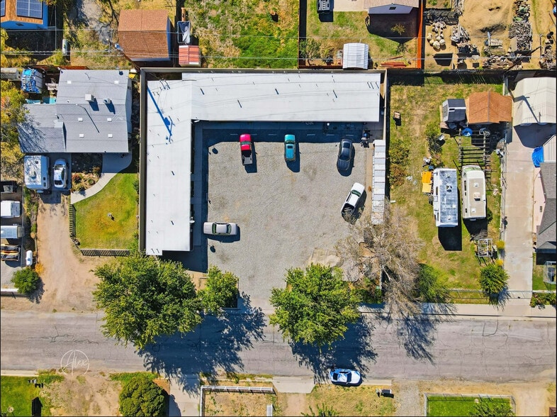 More Photos Of 2100 Crestview Ave, Lake Isabella Apartments For Sale