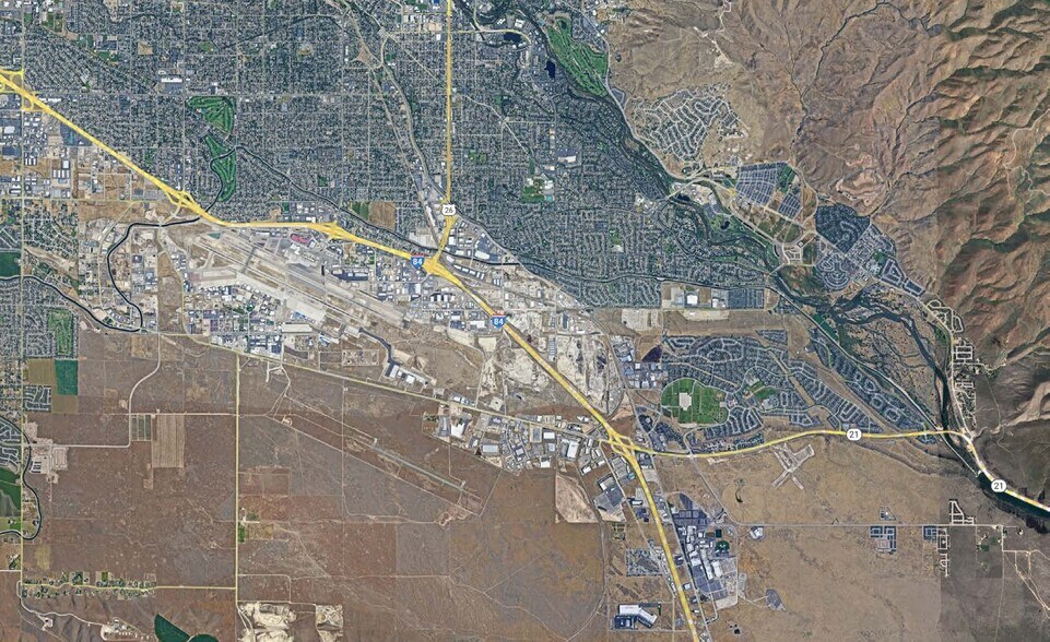 More Photos Of 875 W McGregor Ct, Boise Warehouse For Lease