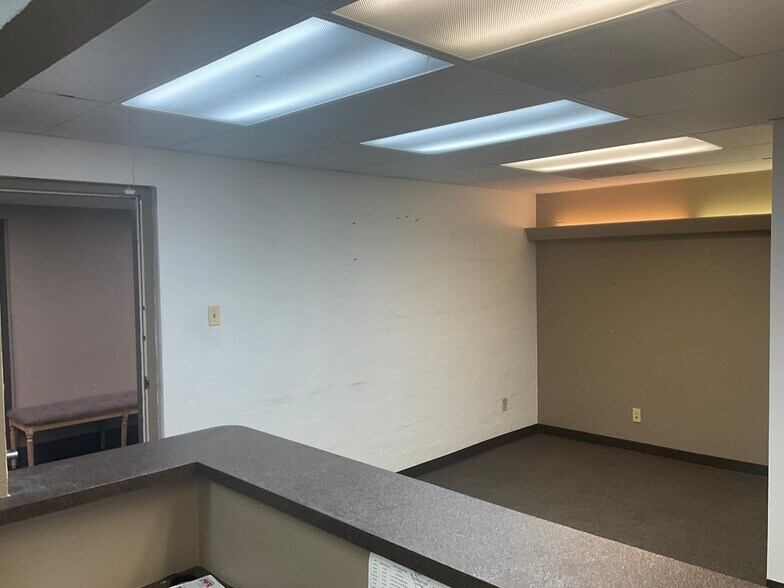 More Photos Of 4045 N Wadsworth Blvd, Wheat Ridge Office For Sale