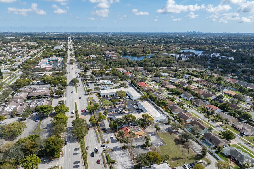 More Photos Of 7100 W Commercial Blvd, Lauderhill Unknown For Lease