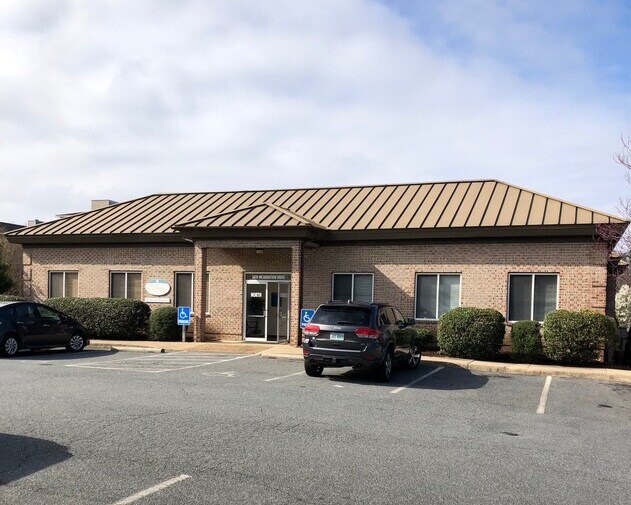 More Photos Of 1410 Incarnation Dr, Charlottesville Medical For Sale
