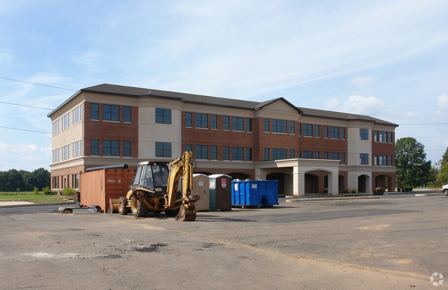 More Photos Of 2 Research Way, Monroe Township Medical For Lease