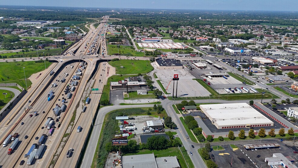 More Photos Of 2535 Bernice Rd, Lansing Warehouse For Sale
