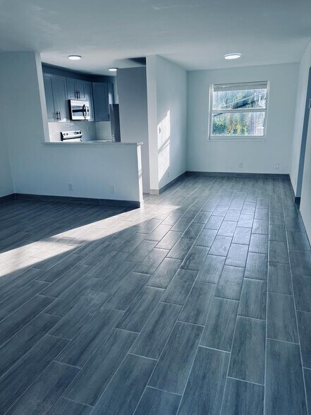 More Photos Of 930 N 14th Ct, Hollywood Multifamily For Sale