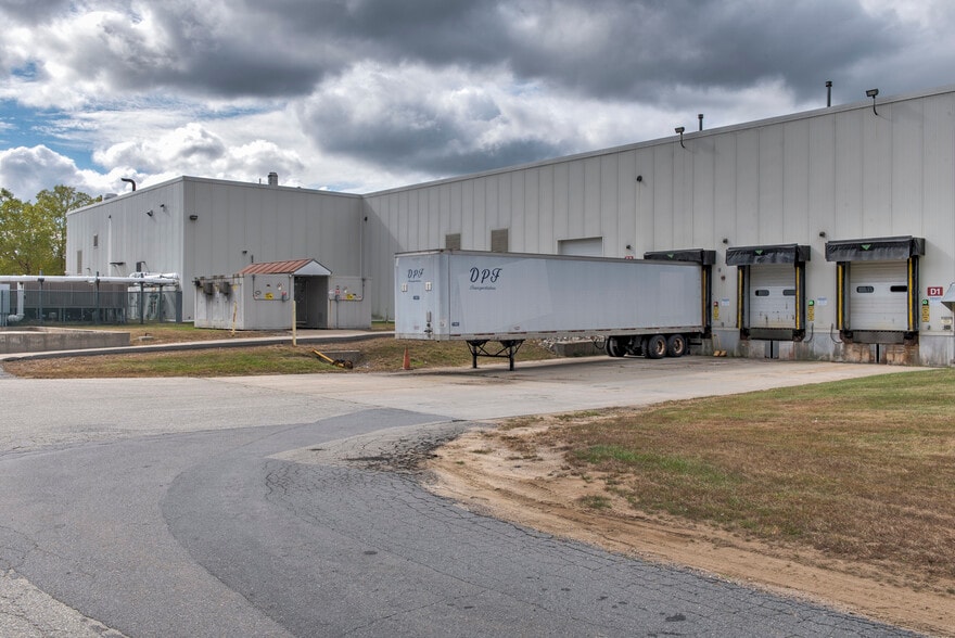 More Photos Of 10 Bowman Dr, Keene Warehouse For Sale