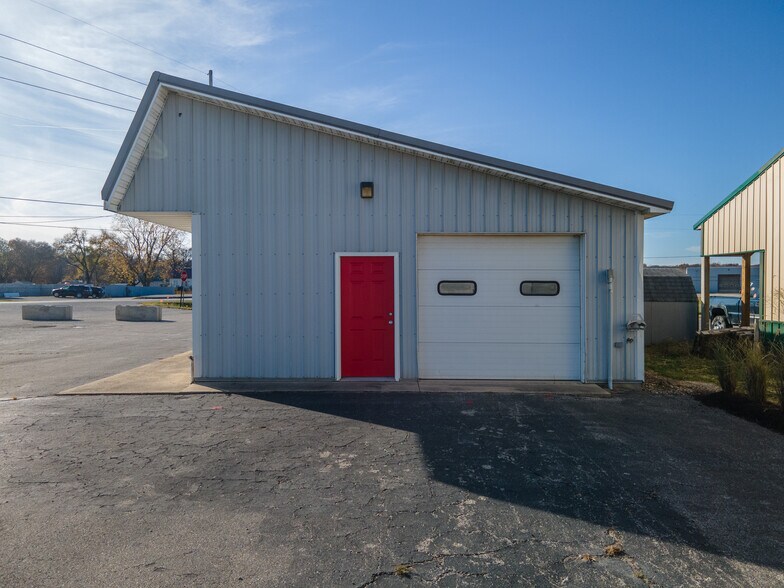 More Photos Of , Delphi Unknown For Sale