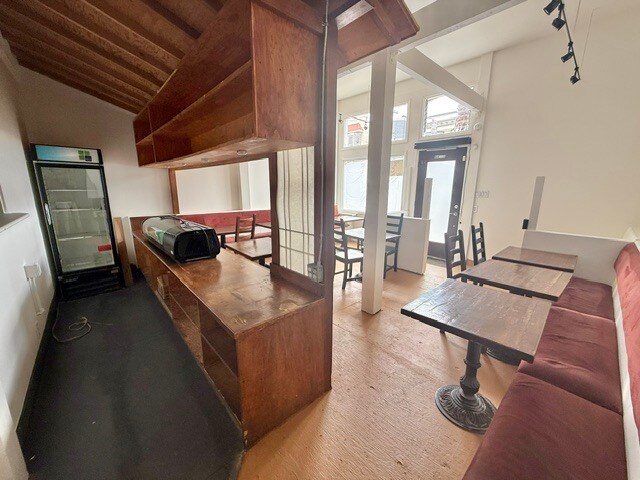 More Photos Of 3489 16th St, San Francisco Storefront Retail Residential For Lease