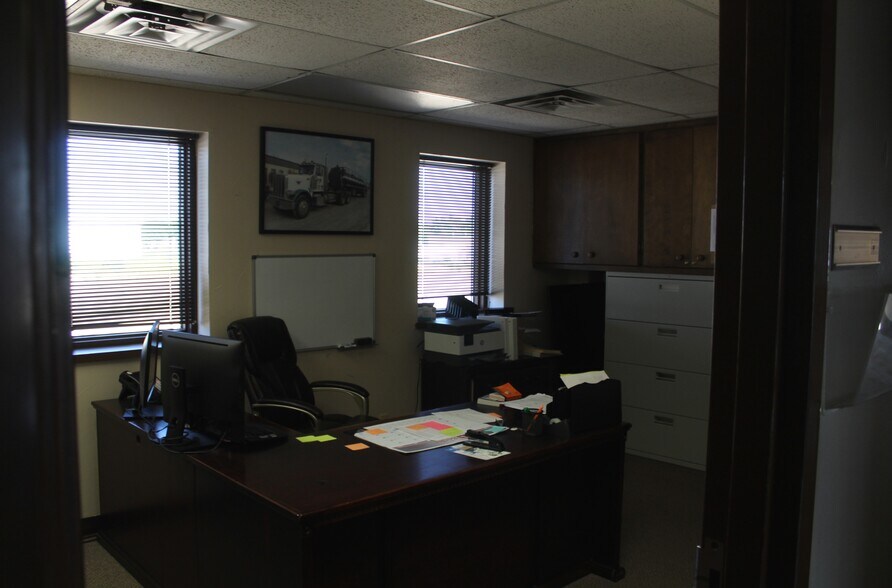 More Photos Of 4616 Oil Patch Dr, Woodward Warehouse For Sale