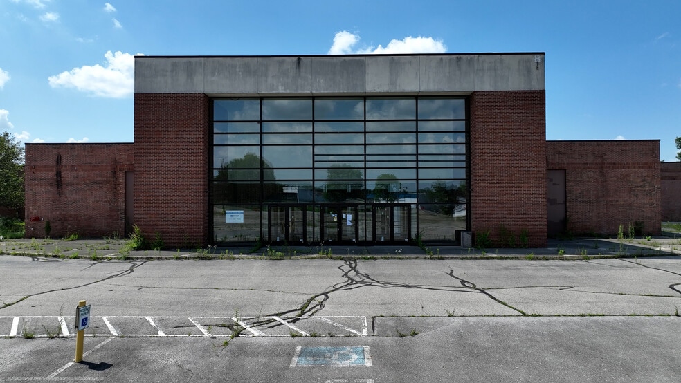 Primary Photo Of 5116-5120 Salem Ave, Trotwood General Retail For Sale