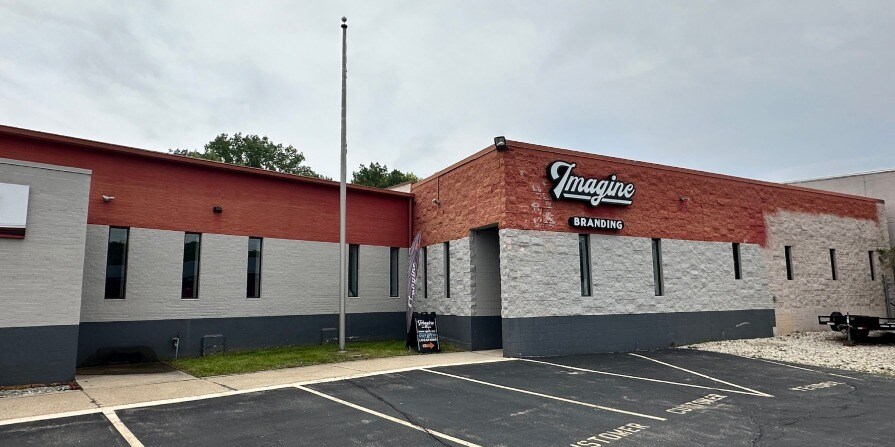Primary Photo Of 5061 W State St, Wauwatosa Manufacturing For Lease