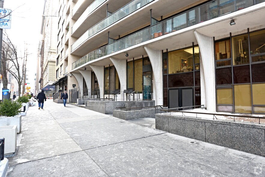 More Photos Of 200 Central Park S, New York Multifamily For Sale