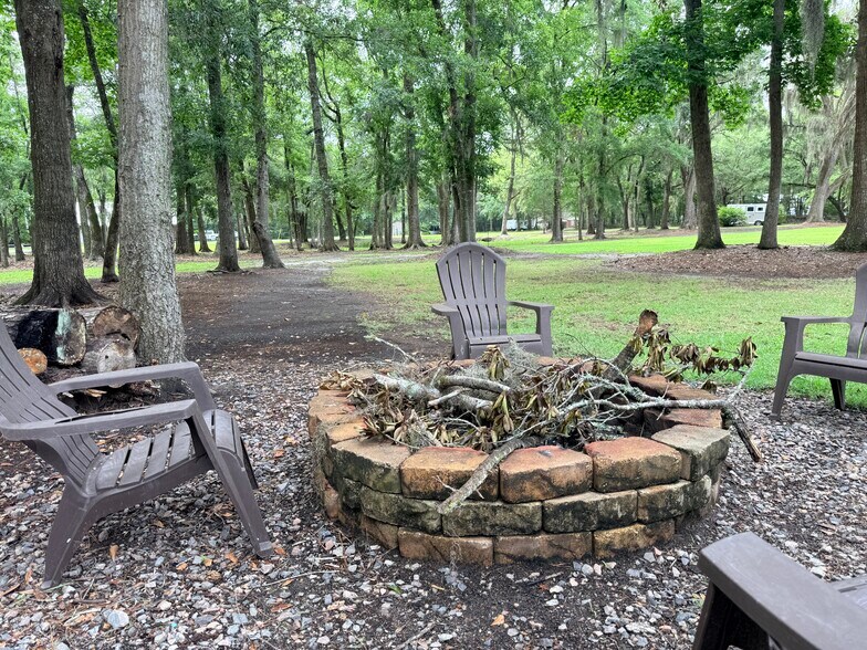 More Photos Of 1705 Retreat Rd, Riceboro Trailer Camper Park For Sale