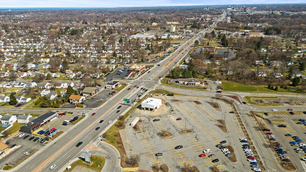 More Photos Of 2167 W Ridge Rd, Rochester Fast Food For Sale