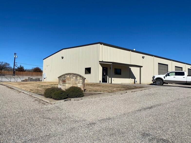 More Photos Of 1832 Ranger Hwy, Weatherford Unknown For Lease