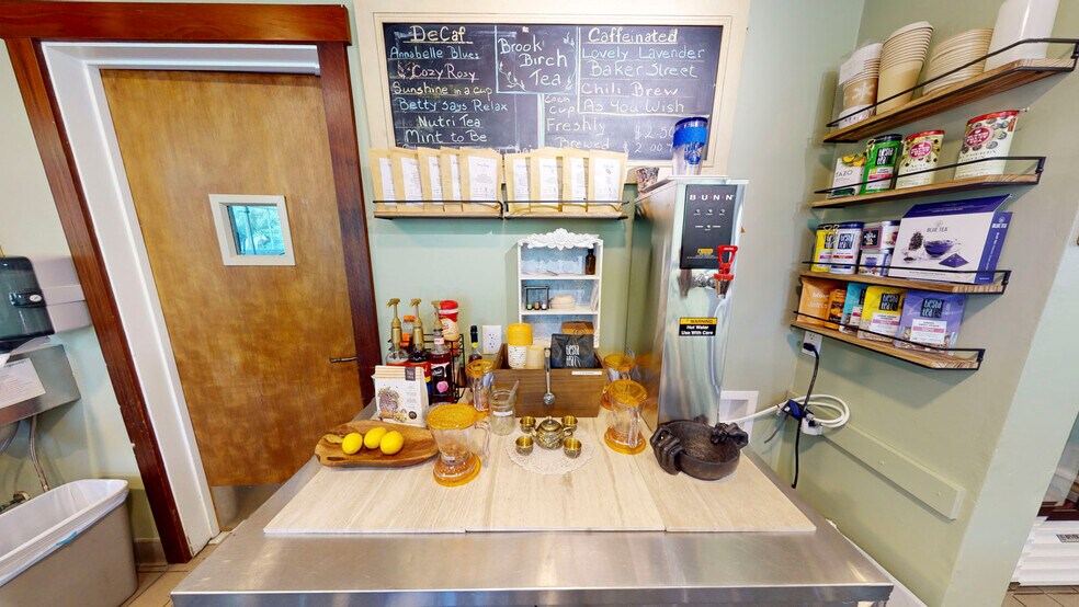 More Photos Of 380 Bohemian Hwy, Sebastopol Storefront Retail Residential For Sale