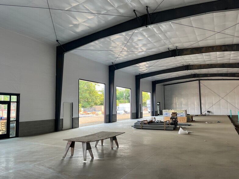 More Photos Of 1530 Georgia Ave, Richland Warehouse For Sale