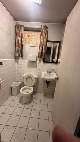 More Photos Of 330 William St, Fall River Storefront For Sale