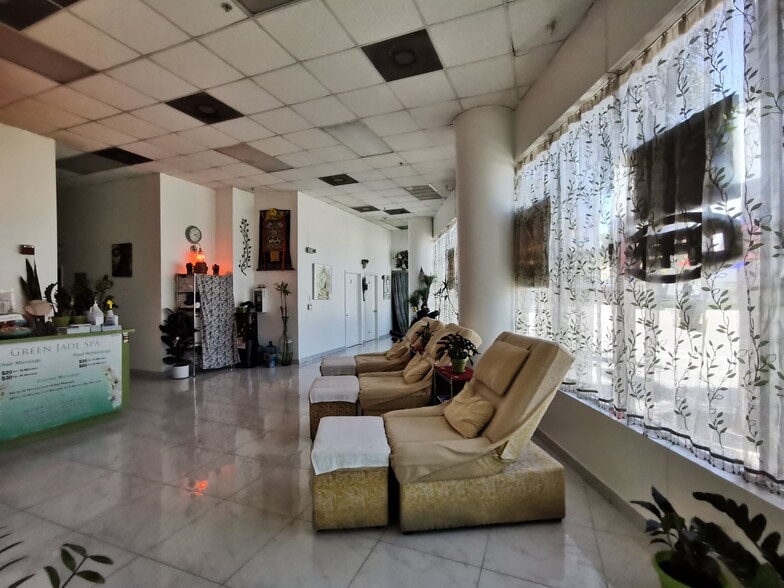 More Photos Of 2301 Wilton Dr, Wilton Manors Apartments For Sale
