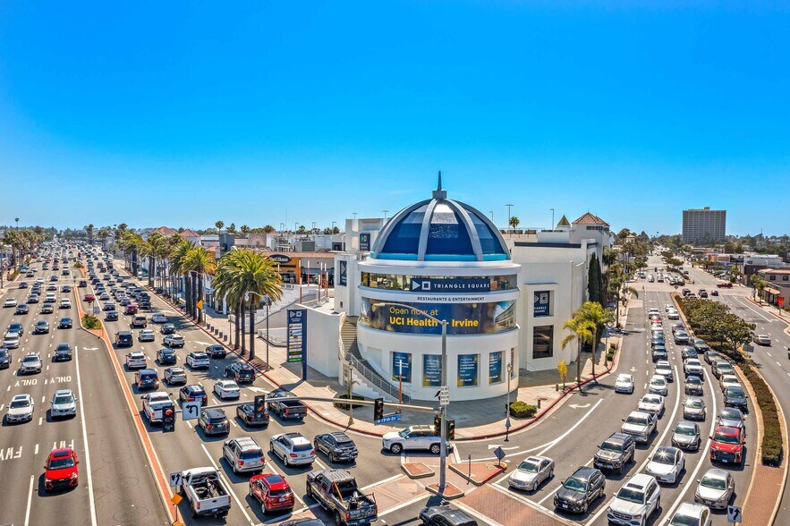 More Photos Of 1870 Harbor Blvd, Costa Mesa Storefront For Sale