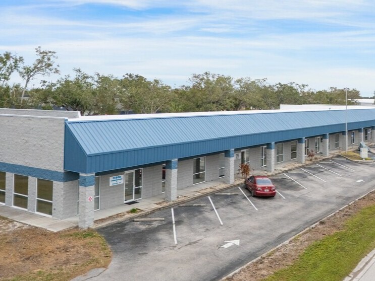 Primary Photo Of 1882 Porter Lake Dr, Sarasota Light Manufacturing For Lease