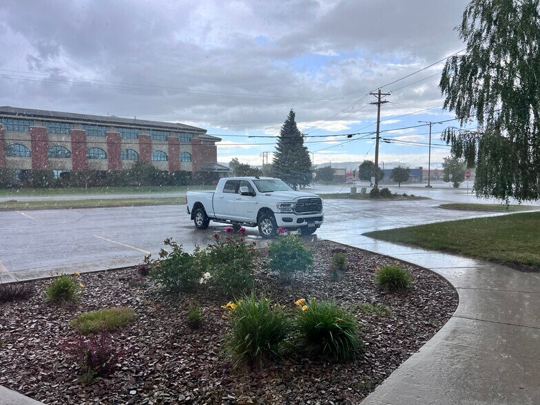 More Photos Of 1803 3rd Ave E, Kalispell Coworking Space