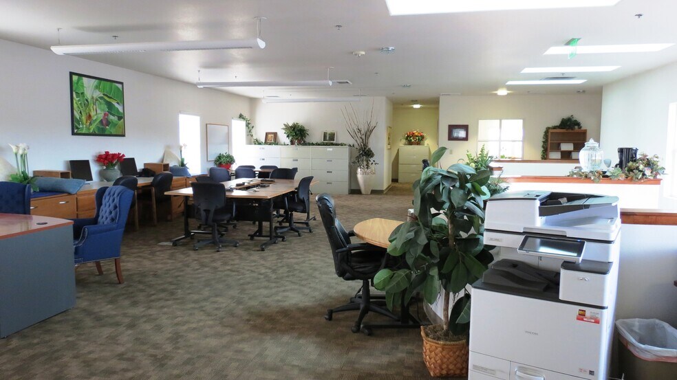 More Photos Of 1925 E Prater Way, Sparks Office For Sale