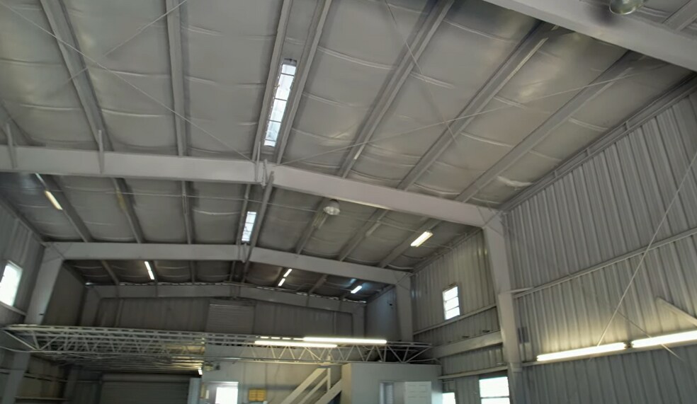 More Photos Of 1911 Dana Dr, Fort Myers Warehouse For Sale