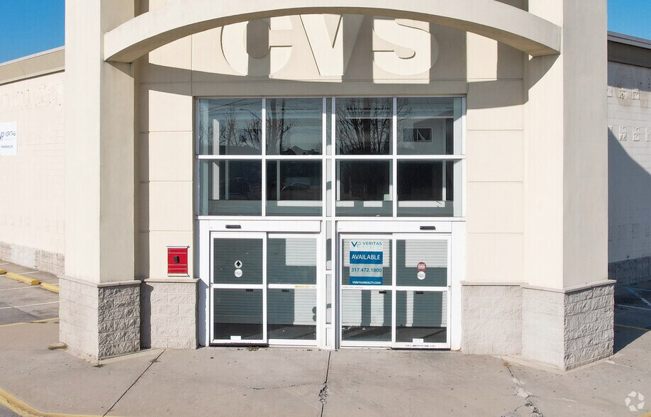 More Photos Of 6336 Oaklandon Rd, Indianapolis Drugstore For Sale