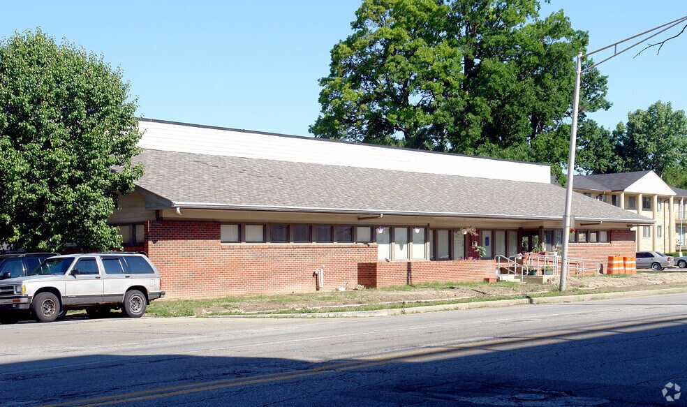 More Photos Of 1640 N Ritter Ave, Indianapolis Medical For Sale