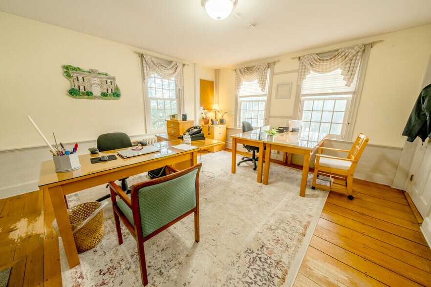 More Photos Of 73 Elm St, Camden Office For Sale