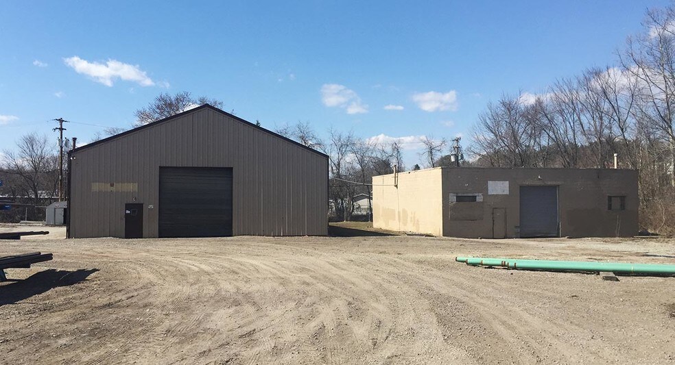 More Photos Of 728 Henderson Ave, Washington Warehouse For Sale