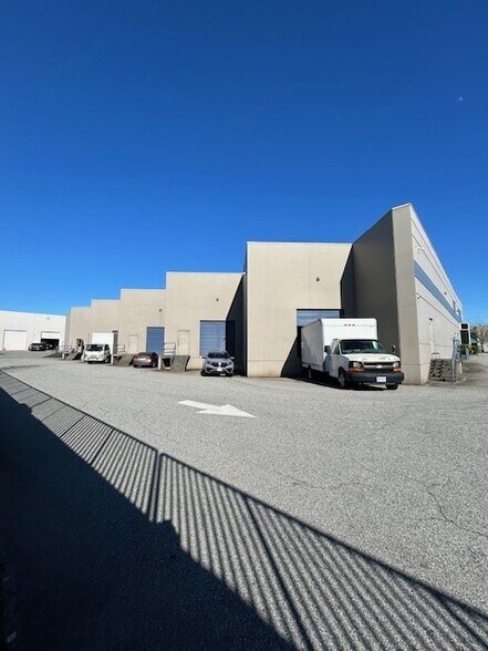 More Photos Of 6251 Graybar Rd, Richmond Warehouse For Lease