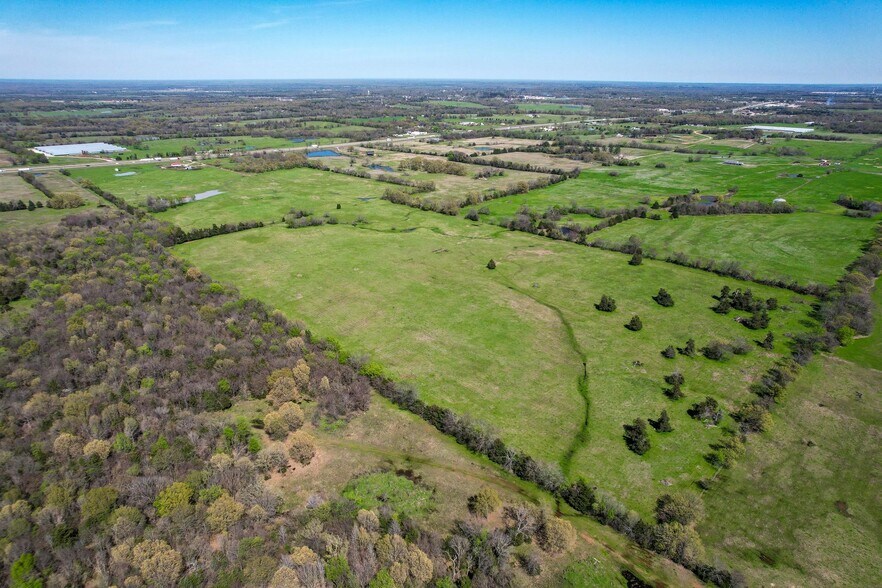 More Photos Of 2110 SW Access Rd, Mount Vernon Land For Sale