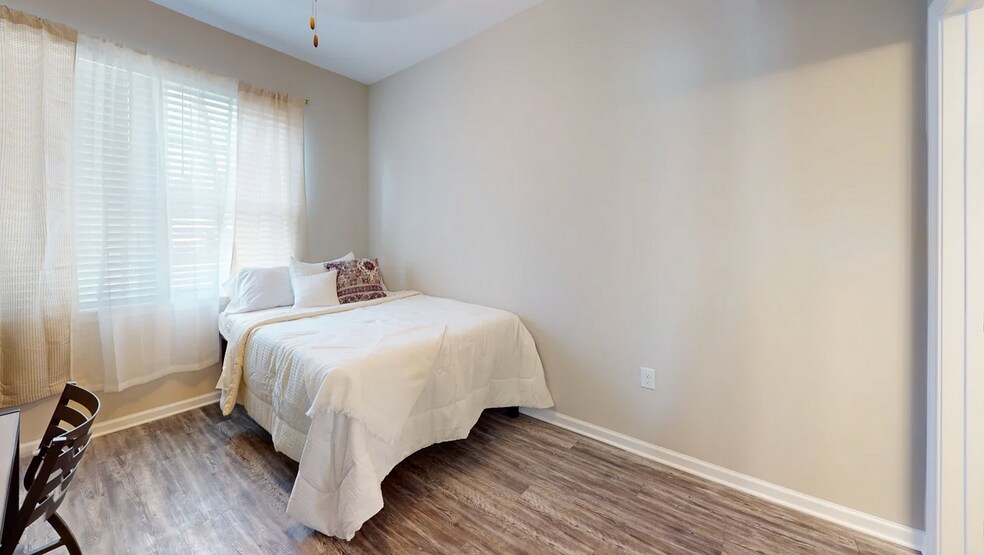 More Photos Of 619 S Kerr Ave, Wilmington Apartments For Sale